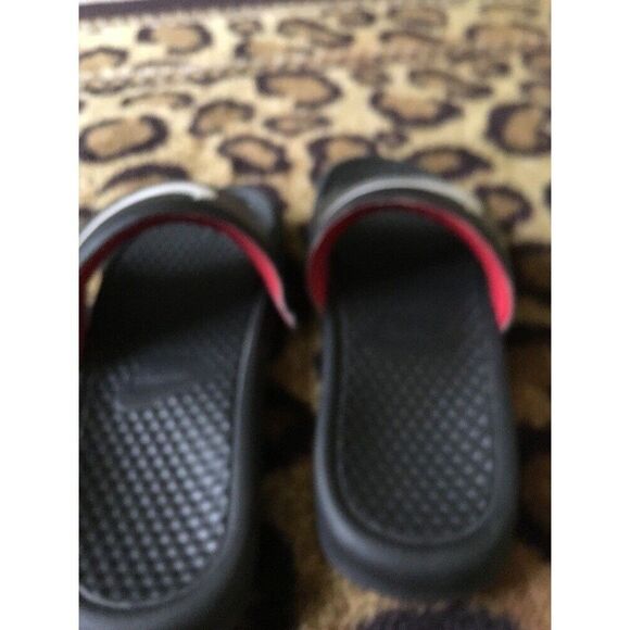 Nike Men\'s Flip Flops Slides Sandals Shoes Size 6 Black with White Logo main image 9